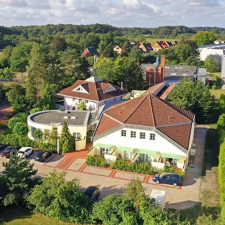 Park-lodge Am Rohrbusch 4*